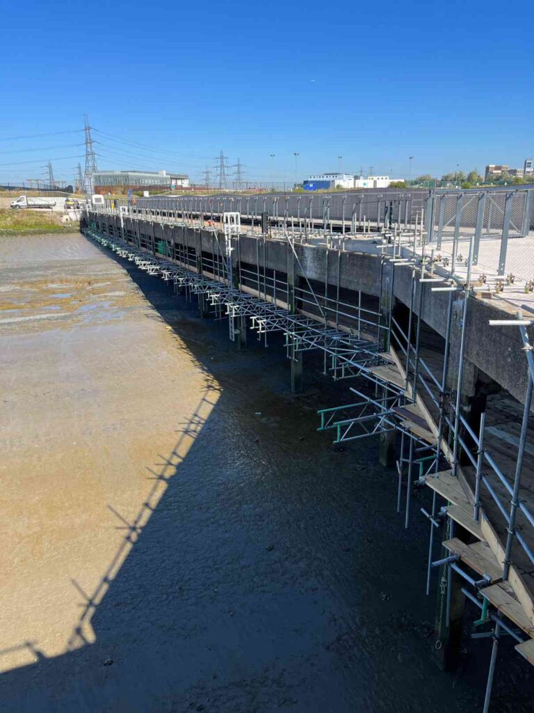 ROYSTON SCAFFOLDING BARKING PIER PROJECT 768x1024