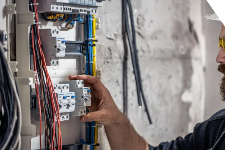 electrical maintenacne 768x512