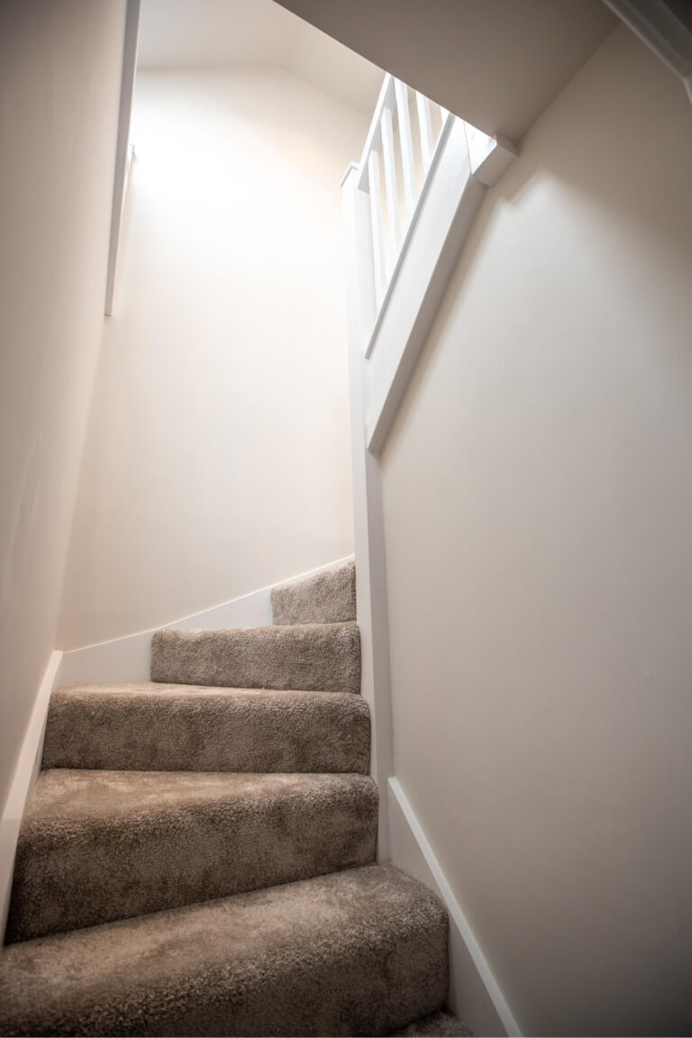 wootton base of stairs 768x1152